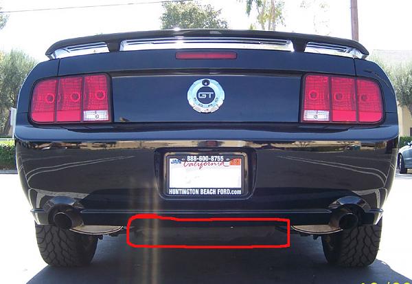 What is this under the back bumper?-what.jpg