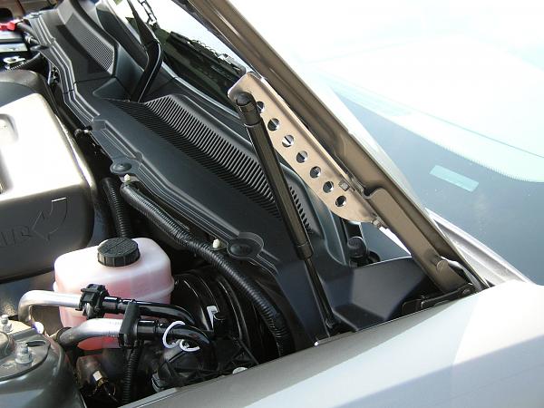 Stillen Hood Struts-afterthoughtsauto_1976_11272034.jpg