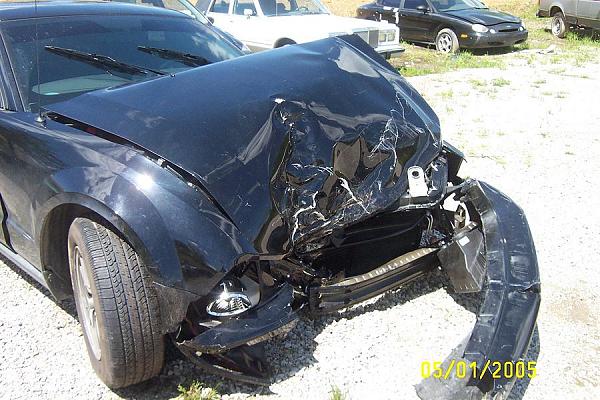 I think my car is totaled!!!!!!!-wrecked.jpg