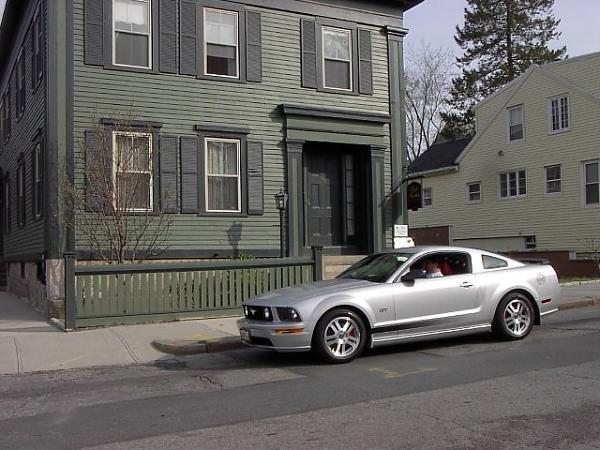 Where has your Mustang been...PIC THREAD-front-lizzy-borden-house.jpg