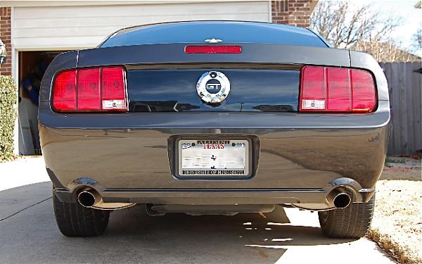 Post your spoiler delete mustangs!!!  :D-stangbutt.jpg