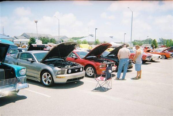 Post a picture of you and your Mustang!-car-show-di.jpg