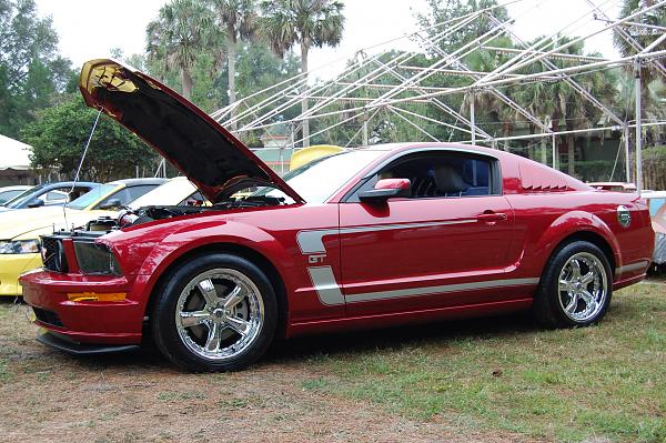 Any pics of Shelby Redline Rims on Car?-silver-springs-2009-049.jpg