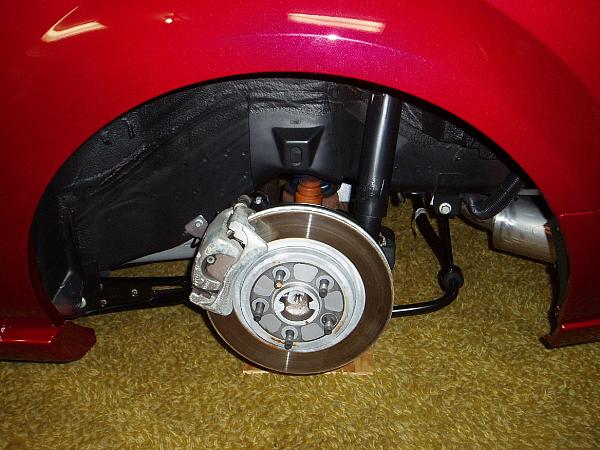 Possible Stripped Lug , Can i replace? help?-wheelwell.jpg