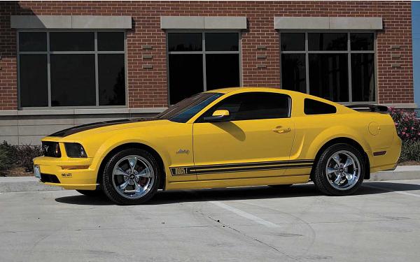 Any pics with DD Bullitts on screaming yellow? Non black?-perfect02.jpg