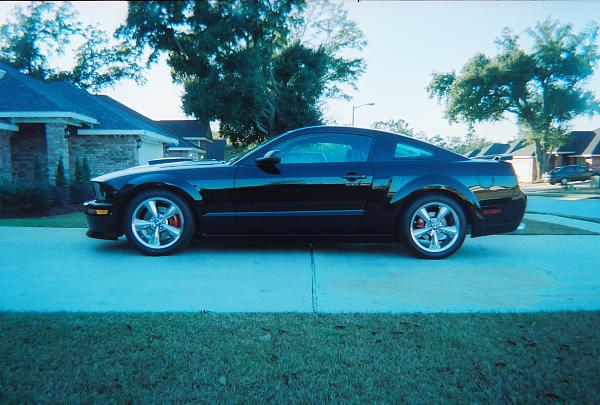 I had a Mustang shoot!-000026-r1-13-12a.jpg