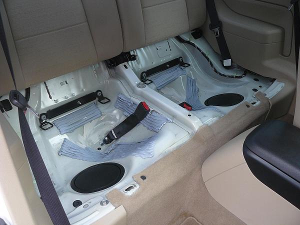 Replaced cloth seat covers for Leather!-rear-seat-removed.jpg