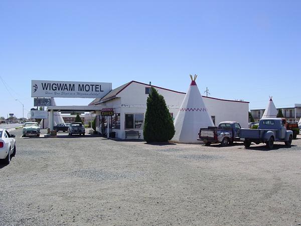 Where has your Mustang been...PIC THREAD-wigwammotel.jpg