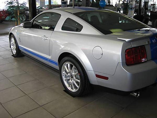 Lease ending-2008-shelby-gt-500-kr.jpg