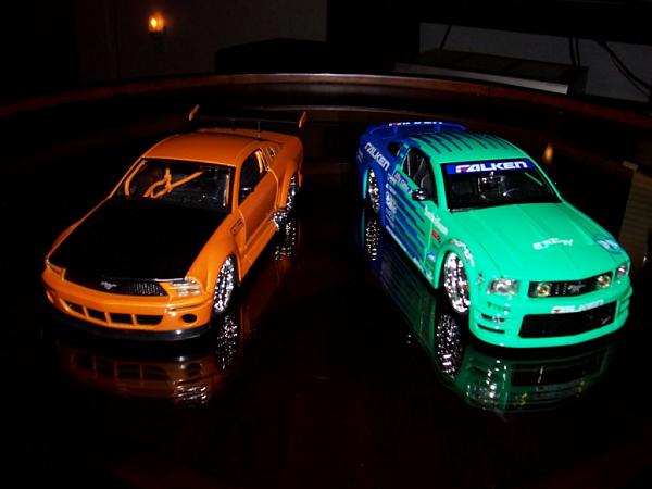 '05 Falken 1/24 and '05 GTR 1/24 from Jada.-100_0134.jpg