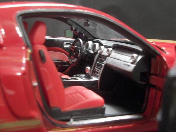 1HOTPONY Diecast-model5.jpg