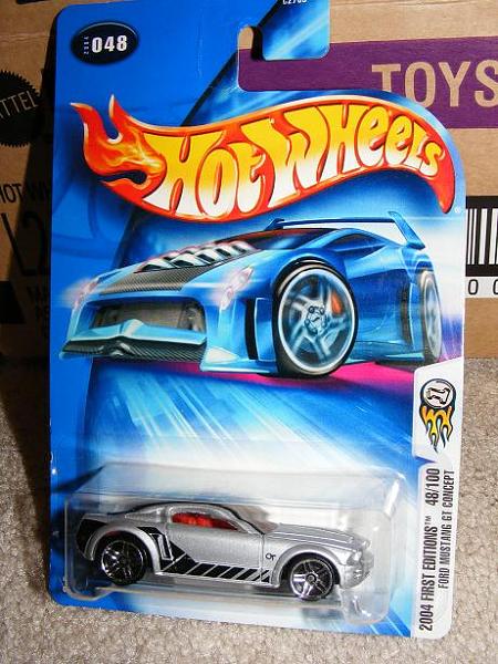 More Finds at the stores...toys yes..-old-hw1.jpg