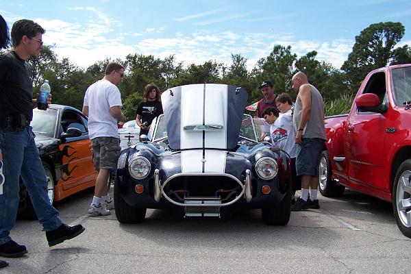 25th Annual Mustang, Shelby &amp; Ford Roundup - Tampa, FL - October 14, 2006-100_2470_800forum.jpg