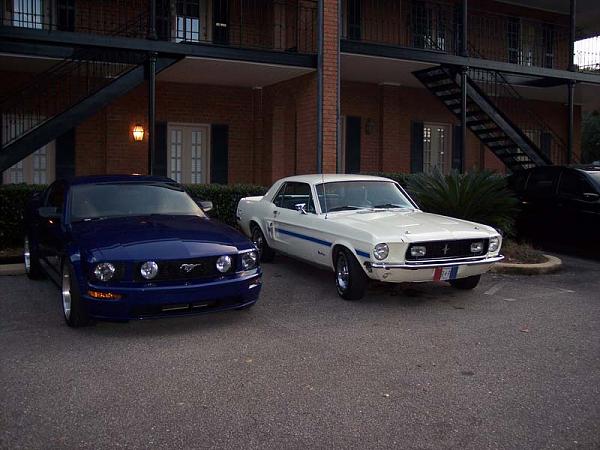 My bosses '69 Shelby GT350 vert-000_0355resize.jpg