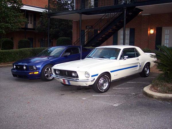 My bosses '69 Shelby GT350 vert-000_0356resize.jpg