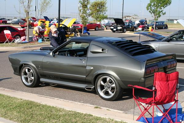 Bold Moves Mustang Club of Tulsa-saleen2006.jpg