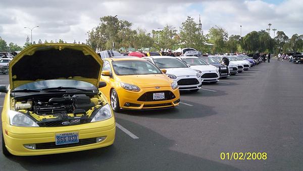 Fab Fords Forever 2014 pics-focus-row.jpg