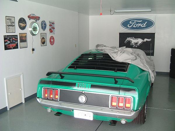 Midwest TMS'ers General Communication Thread-stang-garage-3.jpg