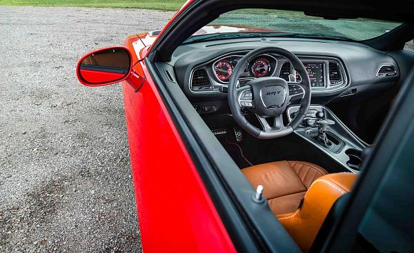 A red car with tan interior?-2015-dodge-challenger-srt-hellcat-interior-photo-615368-s-1280x782.jpg
