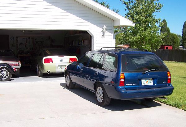 Beat it!  Beat it!  Let&rsquo;s See and Hear About Your Beater Car-100_3434_800_forum.jpg