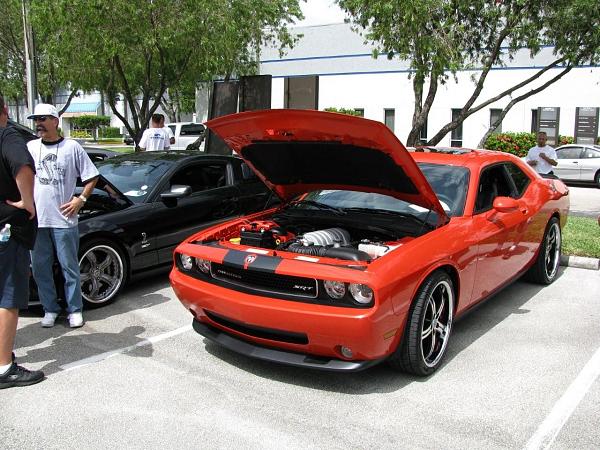 2008 Challenger SRT-8 on the street! Picture and info!-026.jpg