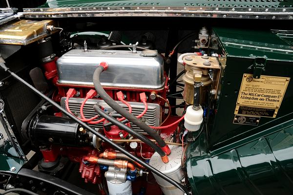 Shelby's First Race Car at Auction-65890_engine.jpg