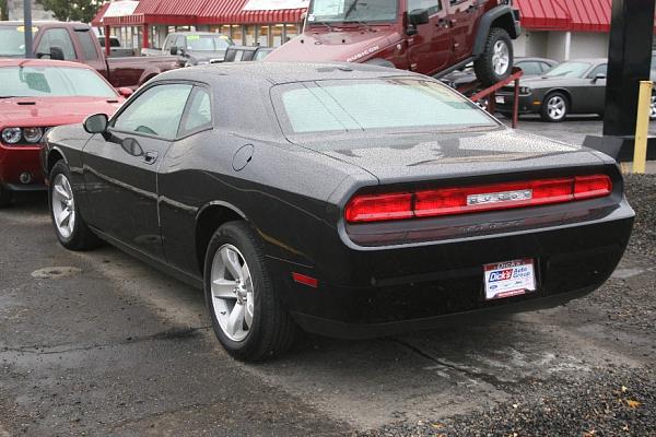 08 SRT8 Challenger 035.00-2009serain.jpg