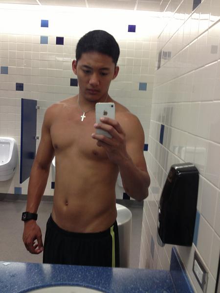 Weight lifters-image-901387813.jpg
