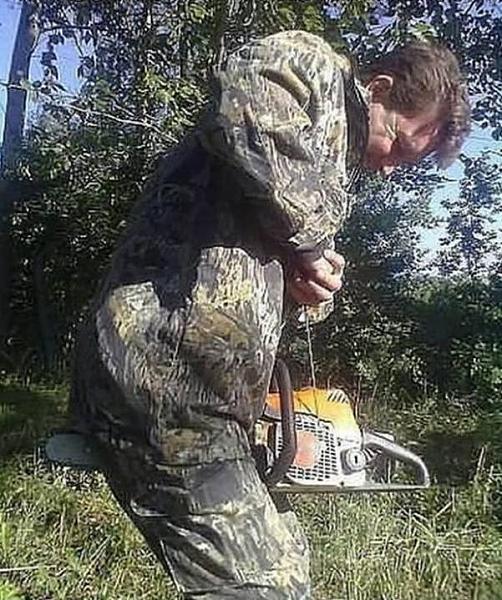 Random Stuff By Hoss 429*-chainsaw.jpg