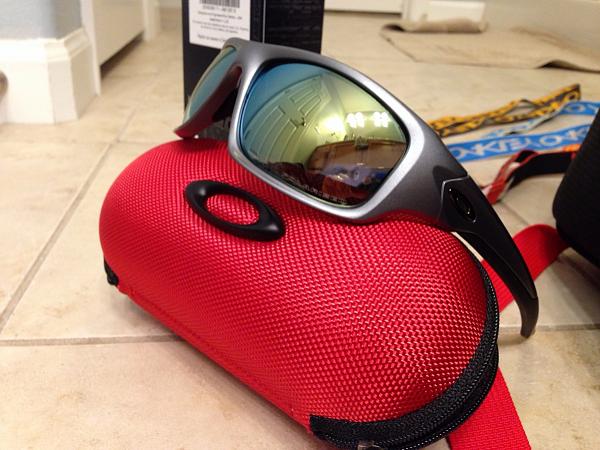 Show off your Oakley collection!-image-3656822285.jpg