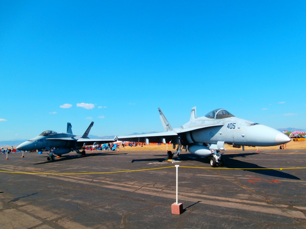 Name:  2012Airshow035.jpg
Views: 32
Size:  170.0 KB