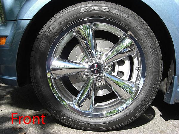 What did you do with your Mustang today?*-front-brakes.jpg