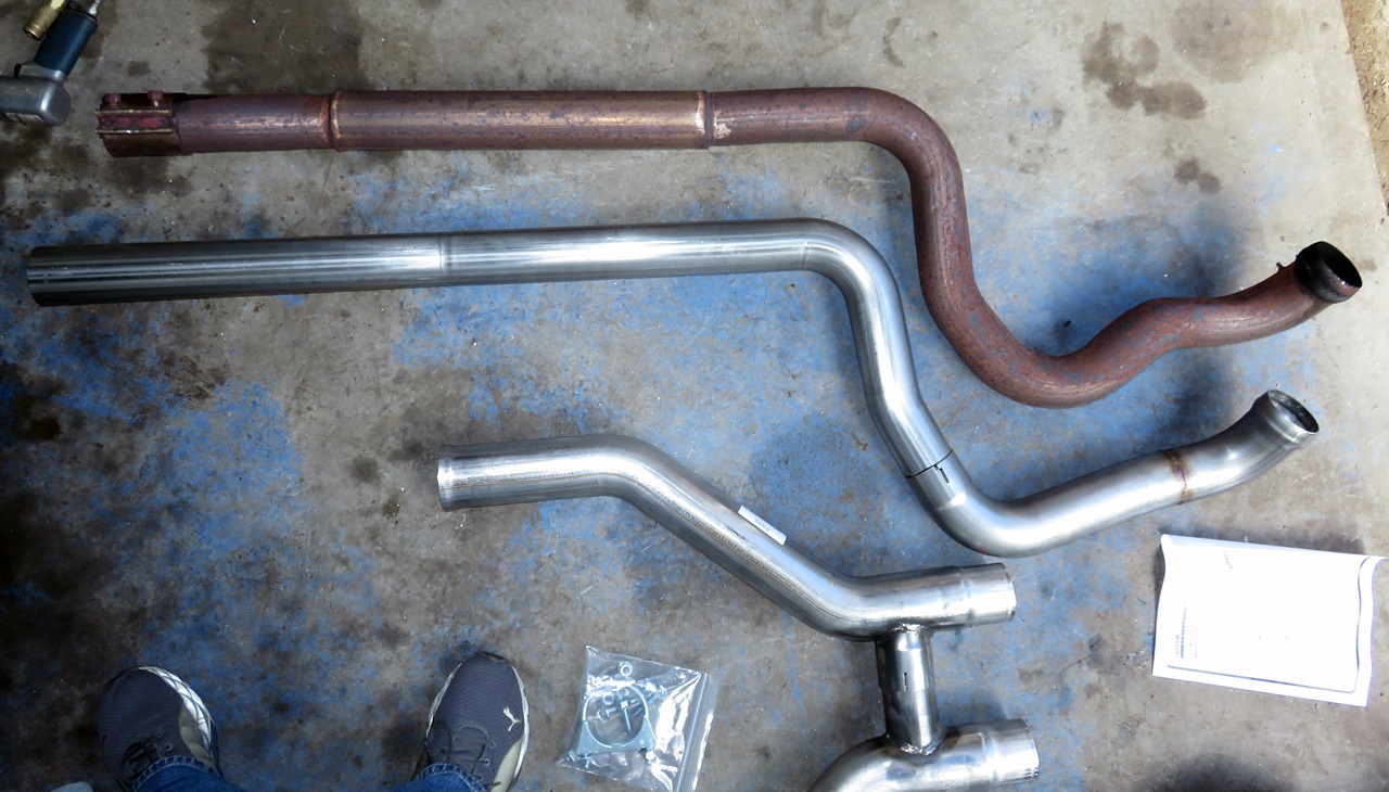 Name:  2015-10-01_exh2.jpg
Views: 58
Size:  322.7 KB