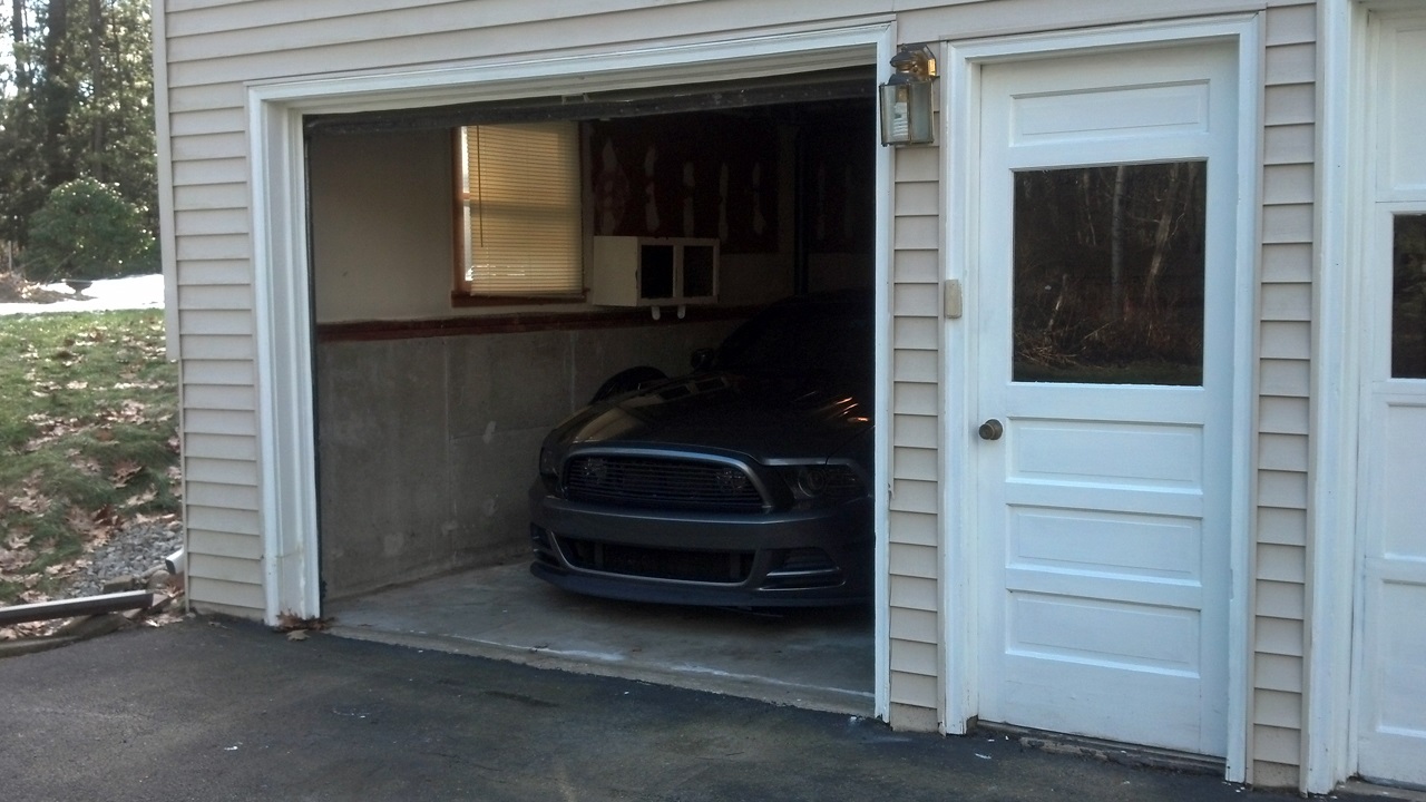 Name:  2014-12-14_in-garage1_zps31c6f599.jpg
Views: 43
Size:  260.3 KB
