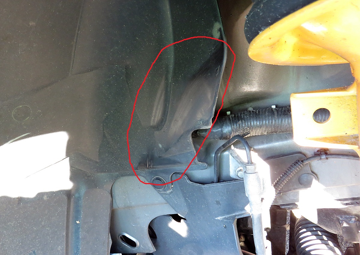 Name:  2014-08-26_wheel-well_LF-rubbing_zps7207f67b.jpg
Views: 150
Size:  357.3 KB