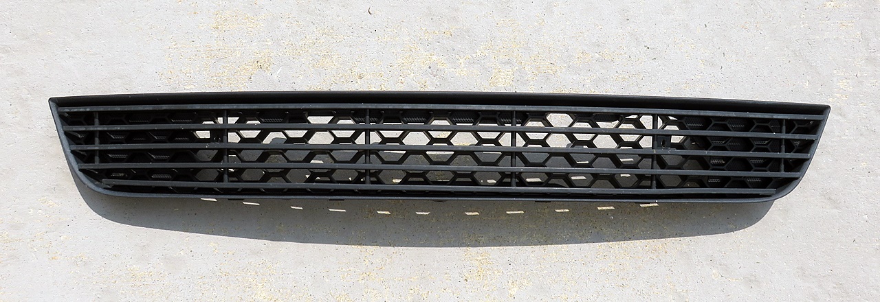 Name:  2014-07-29_grille4_zps47ac92aa.jpg
Views: 37
Size:  294.7 KB