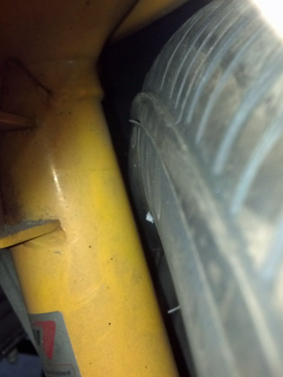 Name:  2014-07-22_strut-clrnce_GY1_zps19b3abd9.jpg
Views: 94
Size:  195.5 KB