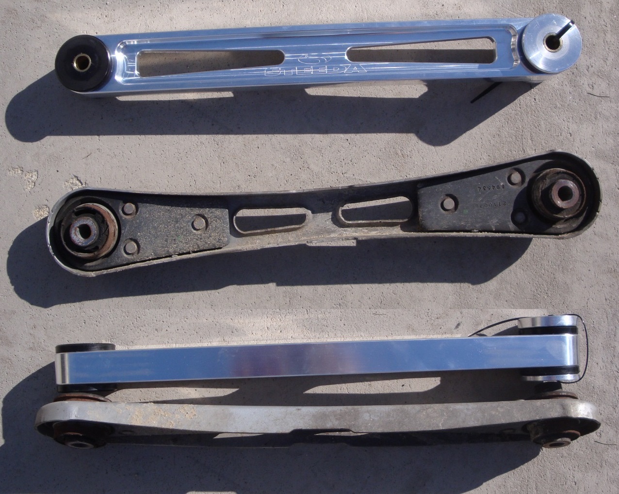 Name:  2014-01-13_susp-9_zps2ace1208.jpg
Views: 144
Size:  485.0 KB