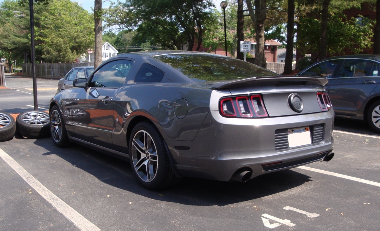 Name:  2013-05-31_GT500-rims-1_zps15402866.jpg
Views: 60
Size:  400.7 KB