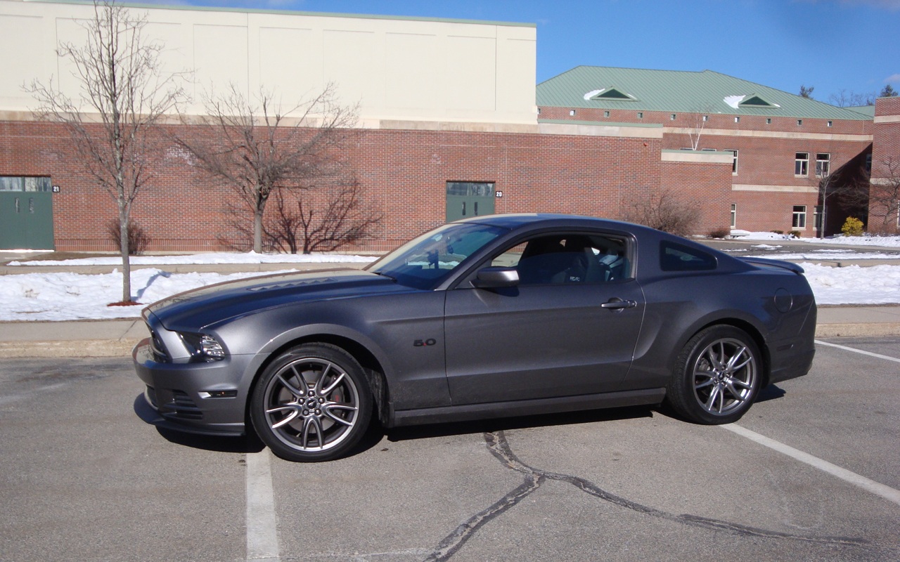 Name:  2013-03-24_Roush-chin2_zps59a219ea.jpg
Views: 76
Size:  372.2 KB