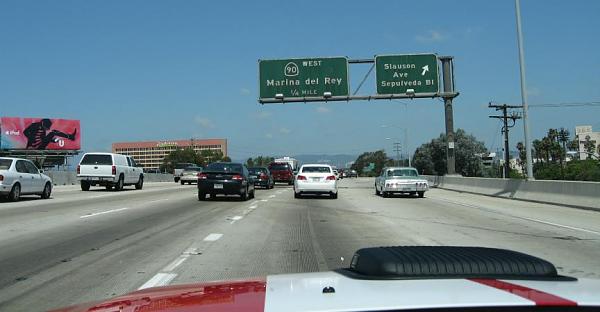 Ponies on The Run!-mdr001.jpg