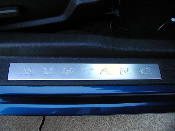 Ponies on The Run!-door-sill-before.jpg