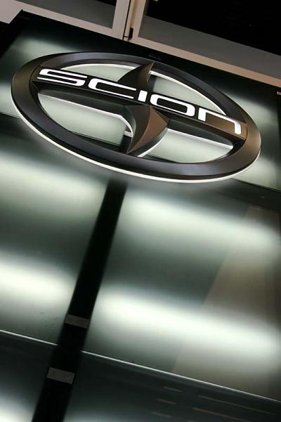 LA Auto Show...-lu7e9056.jpg