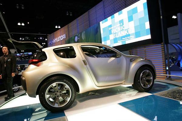 LA Auto Show...-lu7e9184.jpg