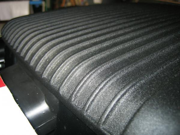 Ponies on The Run!-shaker-rear.jpg