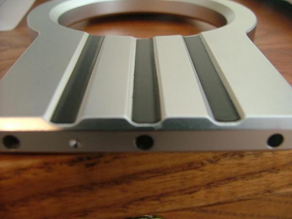 Ponies on The Run!-groove.jpg