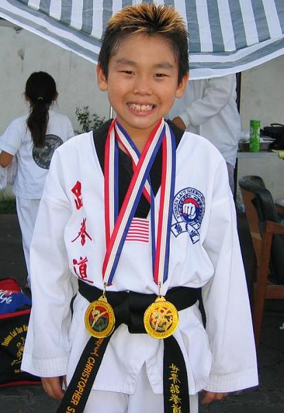 Ponies on The Run!-tkd.jpg