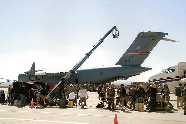 Ponies on The Run!-t1-camera-boom.jpg