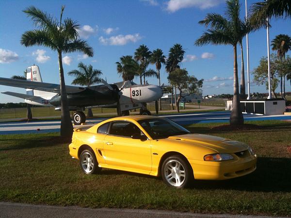 Some pics of my 2011 GT and others-img_4150.jpg