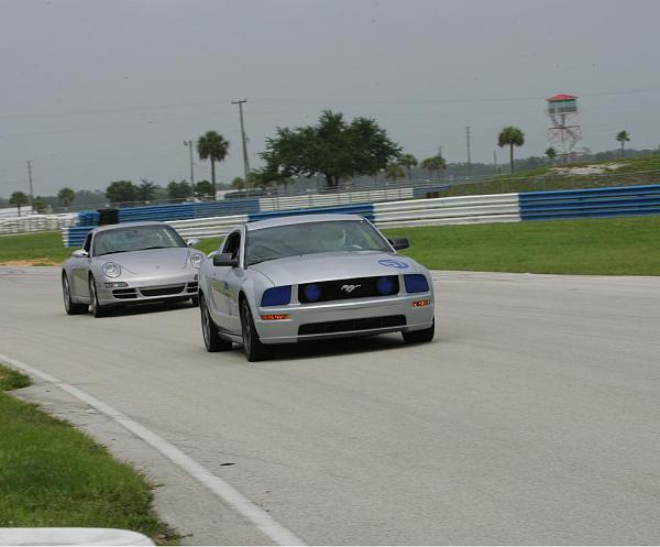 Pictures from Sebring Track event. PCA-sebring-pca-005-50.jpg